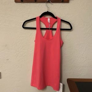 NWT lululemon Cool racerback size 6